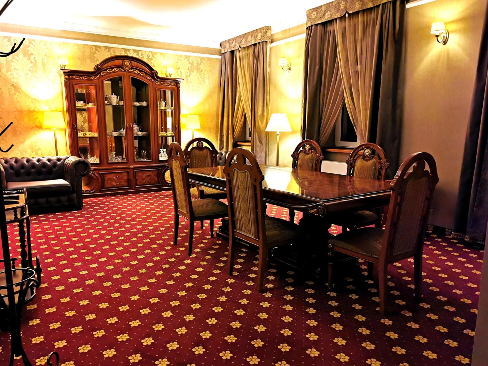 Komoda Club Residence Kalisz Zimmer foto